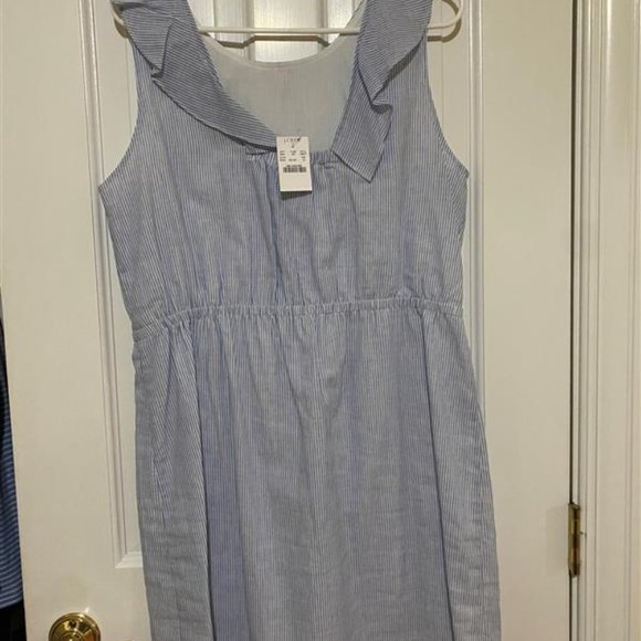 NWT J. Crew Factory Sleeveless Seersucker Ruffle Dress in Size 12 - Picture 4 of 6
